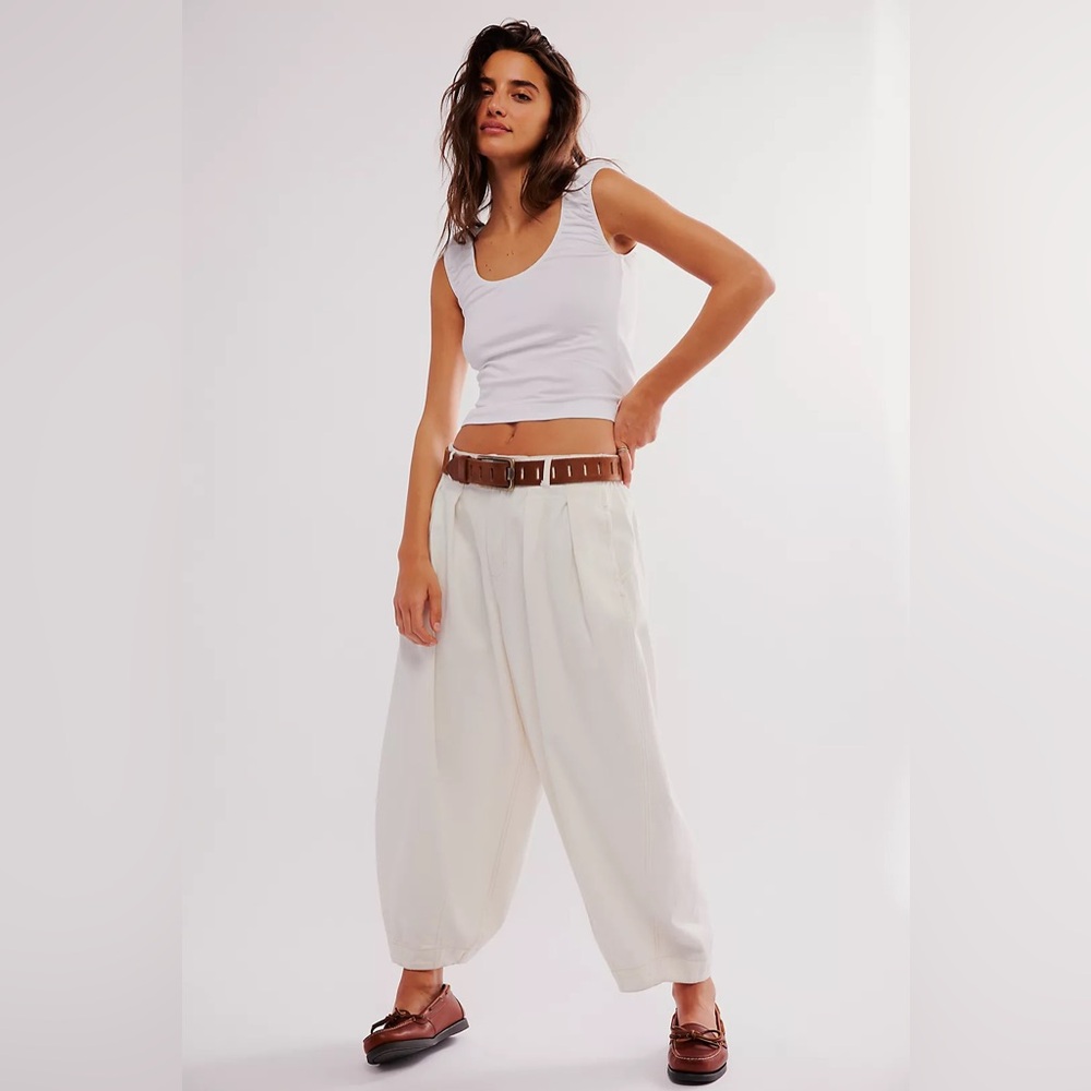 We The Free Ridley Pull-On Barrel Jeans